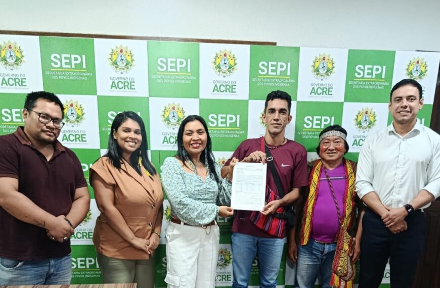 Estado e associação de agentes agroflorestais indígenas alinham projetos em andamento